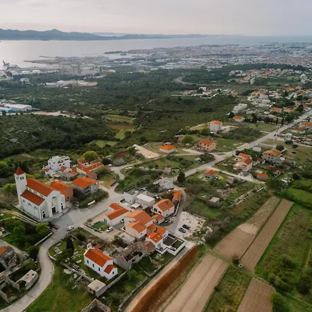 Vila Romana Bibinje
