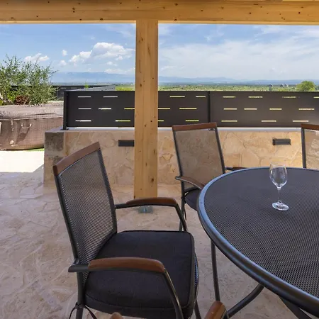 Vila Romana Bibinje